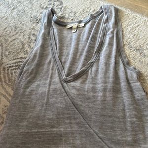 Express One Eleven gray tank